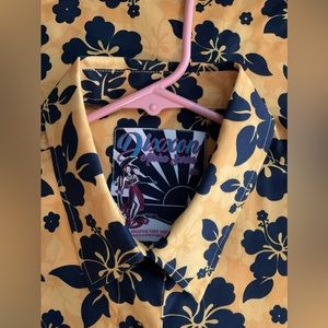 ◦	Dixxon Flannel Party Shirt
◦	Used in excellent condition
◦	Women’s M